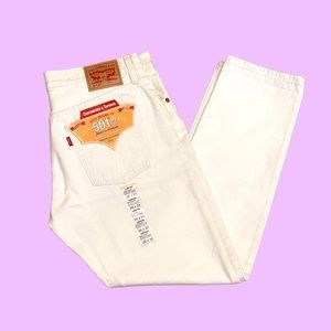 NWT Levi’s 501 CT Womens Tapered White Denim Jean 28x32